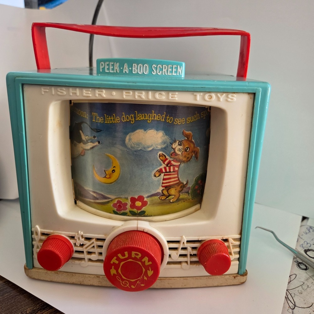 Vintage 1964 Fisher Price Double Screen Color TV Music Box Toy Peek-A-Boo Works